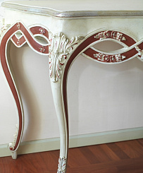 Консоль Итальянской фабрики Tiferno