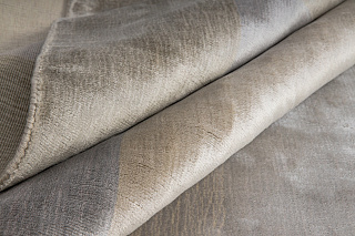 Индийский ковёр из арт-шёлка «RAINBOW BORDER»